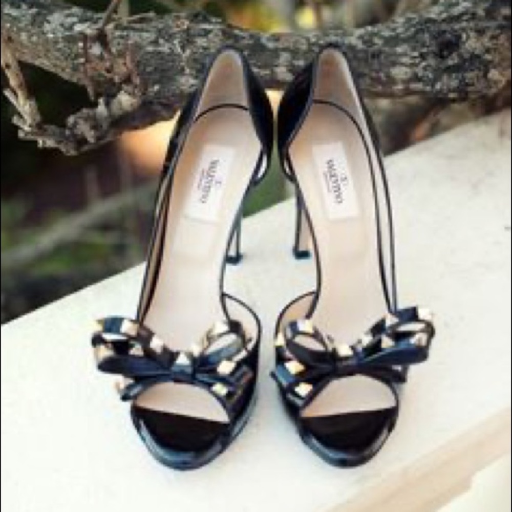 VALENTINO Rockstud Couture Bow D’ Orsay Pumps 39.5